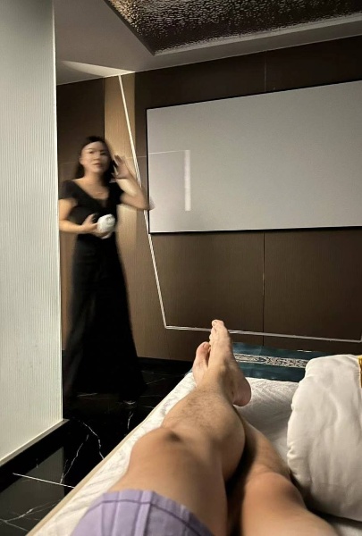 小火瓦巷没有牌子，朋友带着去的